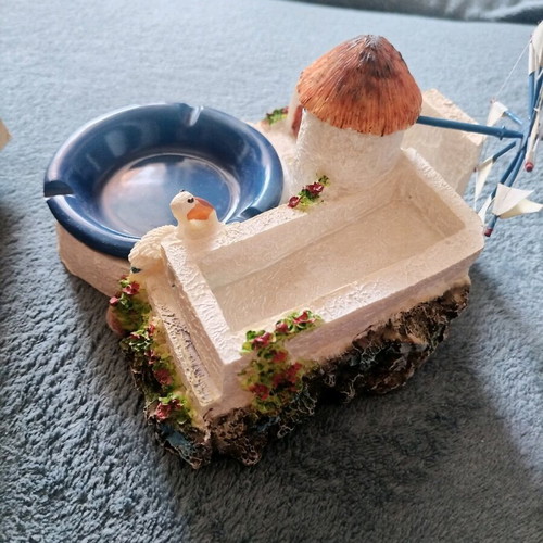 Decorative ashtray new