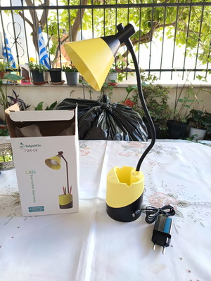 TaigeXin LED Desk Lamp TGX-L2 USB Rechargeable with Pen Holder