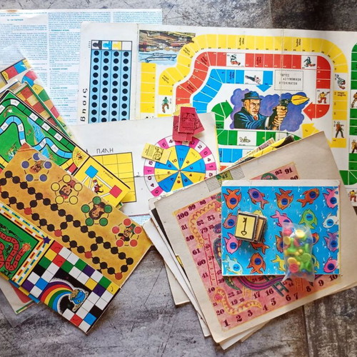 Vintage board game 100 Δημοφιλή Παιχνίδια by Adelko Games used