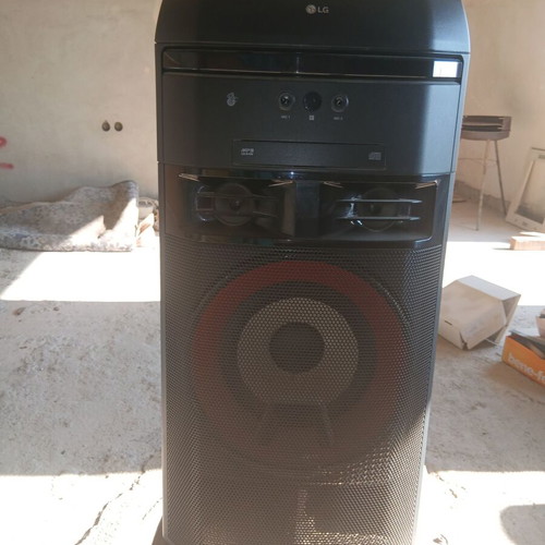 LG smart speaker slightly used