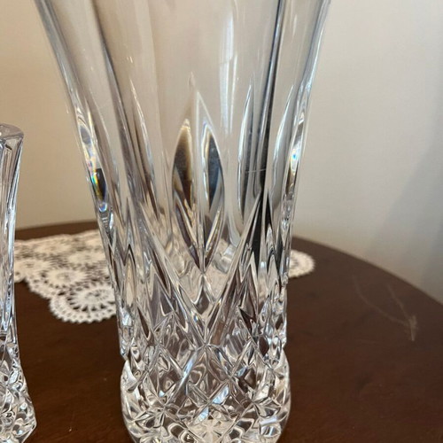 Crystal vase set of 2 like new with intricate carving