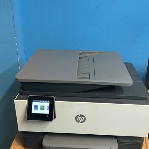 HP OfficeJet Pro 9012e printer like new with XL ink cartridges