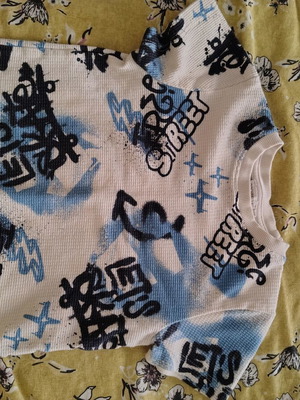 Orchestra short-sleeve shirt 3Y new with designs