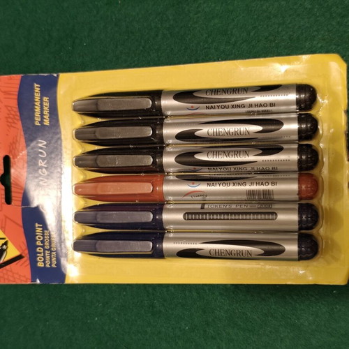 Set of 6 Permanent Markers Bold Point