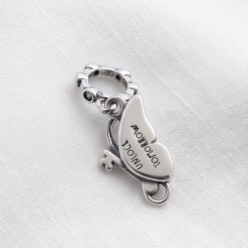 Pandora Winged Dangle Charm blue and silver, new