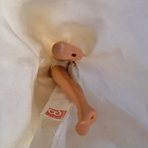 Barbie 1998 used, beautiful bride
