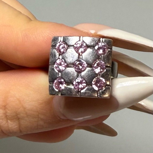 Y2k silver ring used with pink zircon