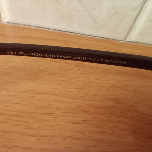 Meller sunglasses like new, brown frame