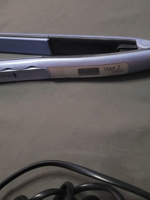 Remington Wet2Straight S7300 hair straightener