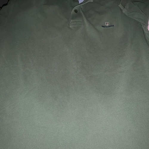 Polo shirts like new, 2 Navy & Green XL and 2 Lee XL
