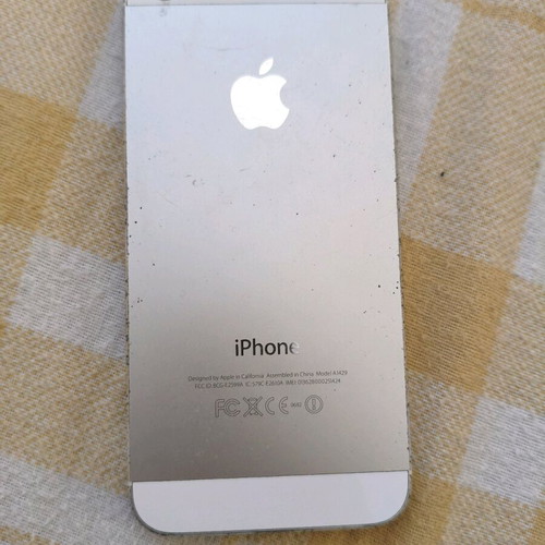 Apple iPhone 5s used for parts not powering on
