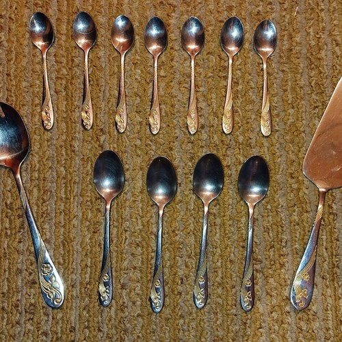 Cutlery set like new