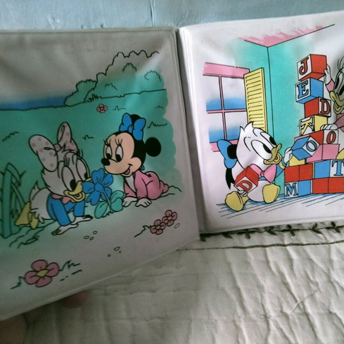 Vintage Disney Baby Book 1992 Luv n' Care like new