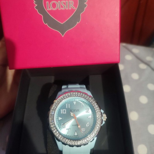 Loisir women's and unisex silver watch new with rhinestones