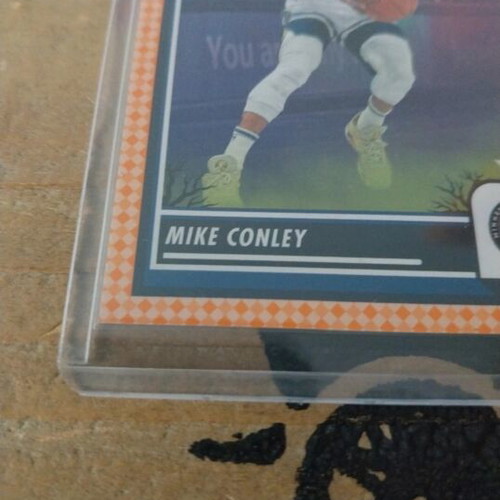 Mike Conley Panini Haunted Hoops card like new