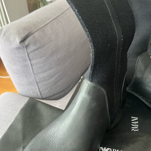 Emporio Armani boots size 43 like new, black