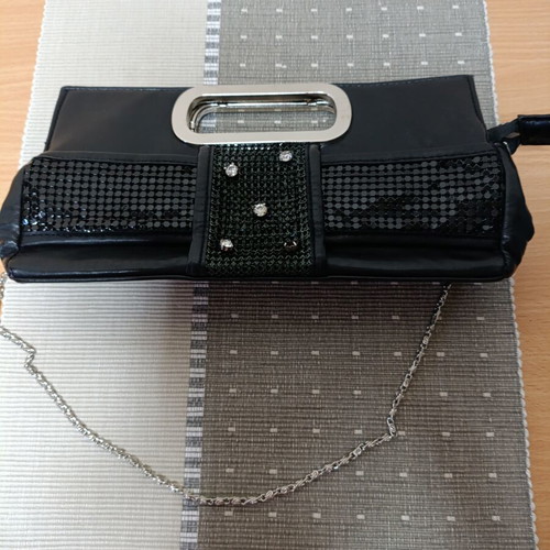 Women's shoulder bag black with chain like new