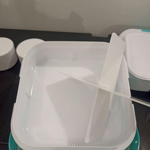 Beper electric food container 1600ml for home and car