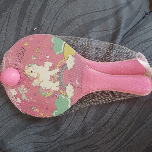 Children's wooden beach paddles unicorn set with ball, new