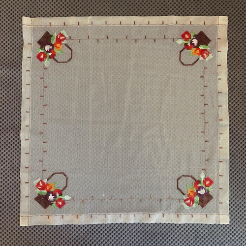 Vintage Bulgarian hand embroidered tablecloth like new, 18x18 inches