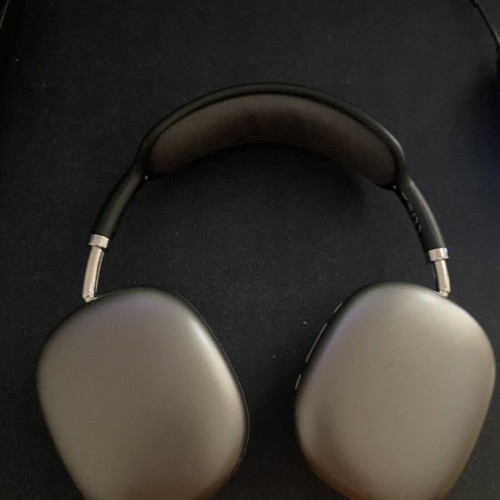 Max headphones wireless, like new