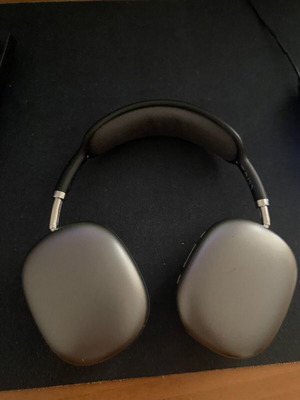 Max headphones wireless, like new