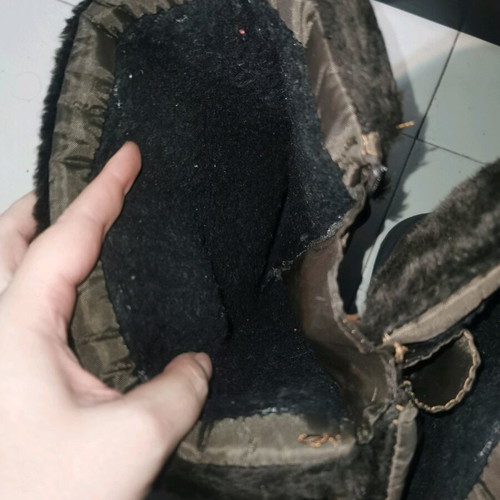 Snow boots with fur like new, size 40, brown
