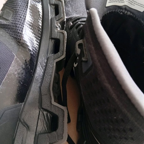 On M Cloudrock Waterproof boots like new, size 44, black