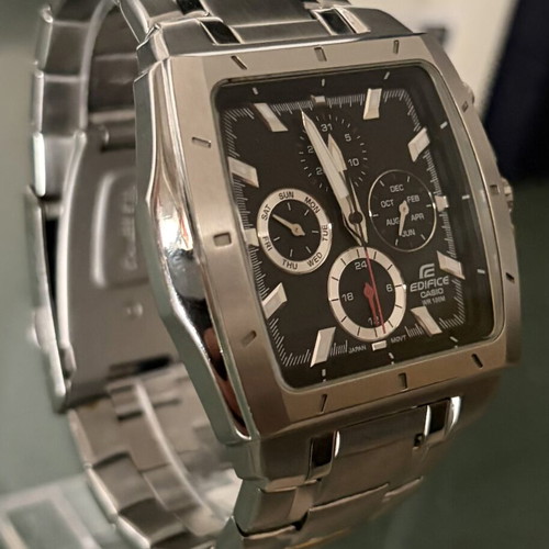 Casio Edifice EF-329D-1AVEF watch like new, stainless steel, black dial