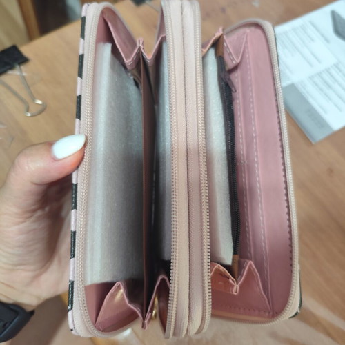 Fragola wallet with 2 compartments new