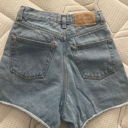No Thinkin denim shorts like new, turquoise and blue, size XS
