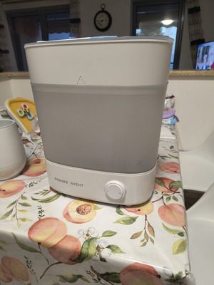 Philips Avent Advanced Sterilizer like new