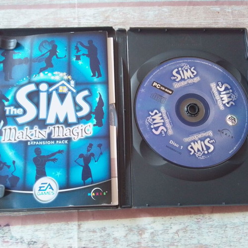 The Sims Makin Magic expansion PC game used