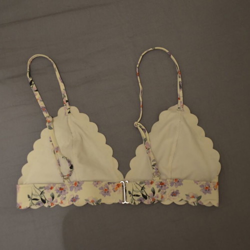 Swimwear top, size small