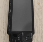Sony PSP 3004 μεταχειρισμένο με οθόνη LCD 4,3 ιντσών και Wi-Fi