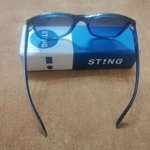 Sting SSJ643 06NA kids sunglasses like new