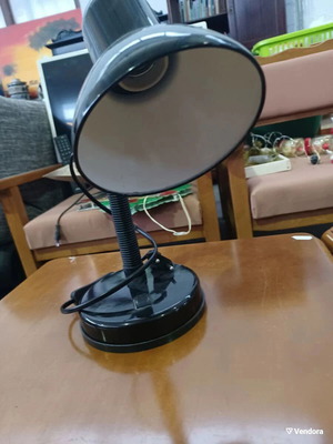Table lamp CodeR27 like new, 35 cm height