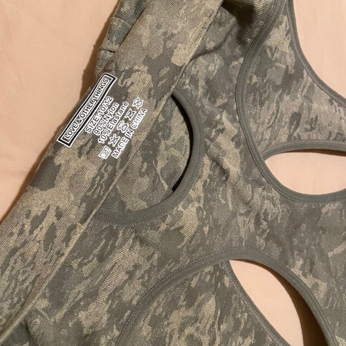 M/L - Camo sports bra , αθλητικό σουτιέν τοπ
