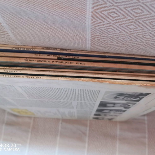 Vinyl records used, pack of 10, 7 Greek and 3 foreign