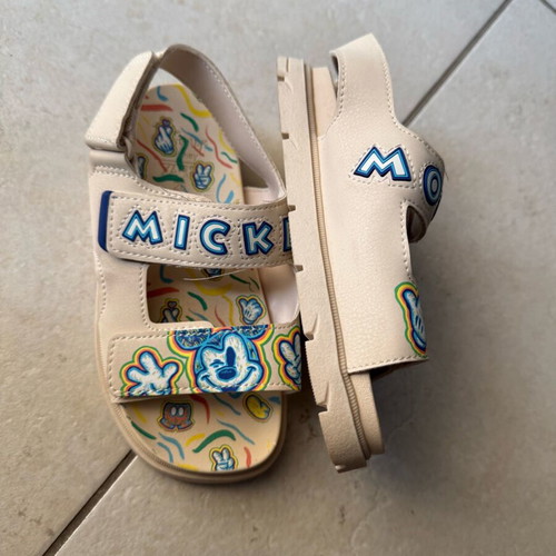 Zara Disney kids sandals No 26 like new with Mickey Mouse