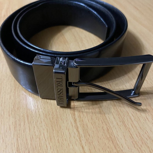 Trussardi reversible men's belt like new, black and silver, size 100