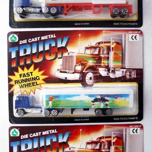 Vintage die cast metal trucks 3 pieces with sliding Mobil new