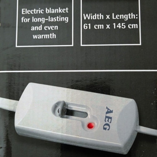 AEG WUB 5511 single electric underblanket 61x145cm