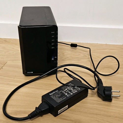 Synology DS220+ used with upgraded 6GB RAM
