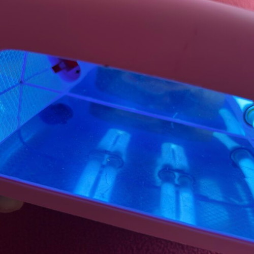 Nail lamps used with 3 bulbs and timer