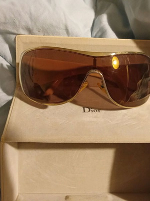 Dior vintage beige sunglasses new
