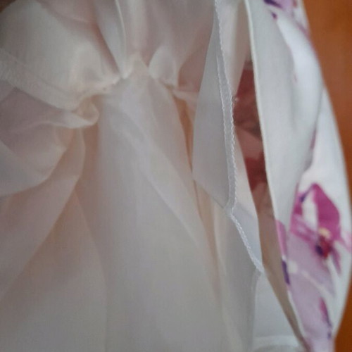 Strapless dress like new with pink and purple flowers size M