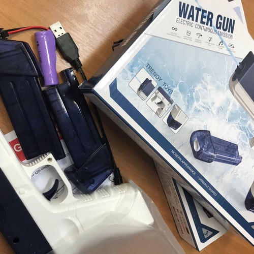 Electric water gun new, white-blue with detachable water tank