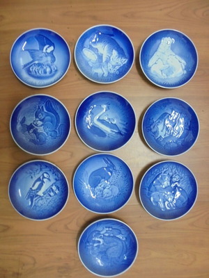 Mors Dag Porcelain Plates Set of 10 used, Animals Series