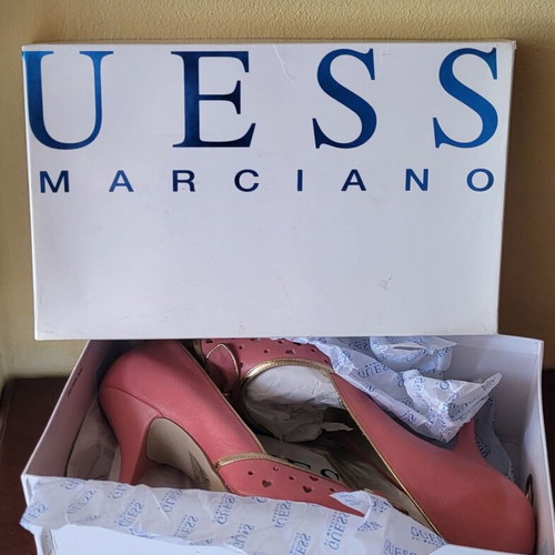 Guess Peep Toe Heels Size 41 New Coral